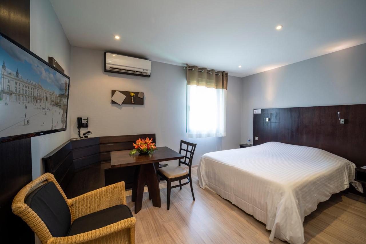 Logis Cottage Hotel Vandoeuvre-les-Nancy Ngoại thất bức ảnh